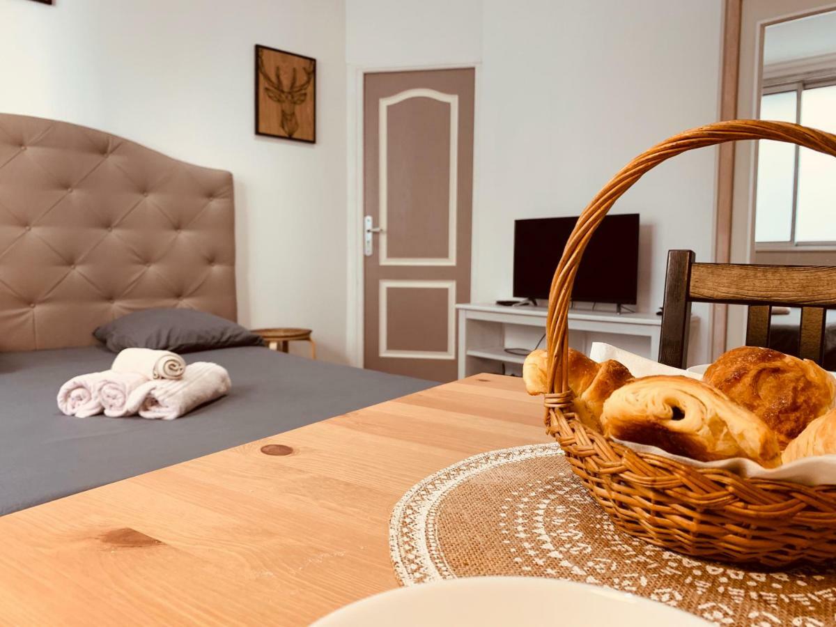 Victoire Appartement เอ็ก-ซอง-โพรวองซ์ ภายนอก รูปภาพ